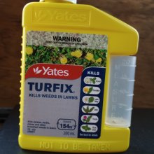 Turfix Lawn Weed Spray 500ml Picture of Turfix Lawn Weed Spray 500ml (1194)