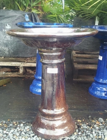 Picture of Pot Bird Bath Gold and Silver